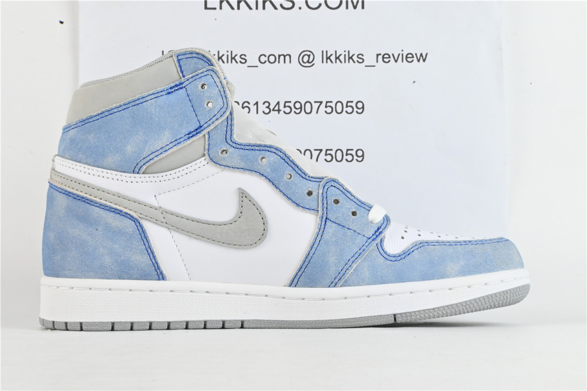 Air Jordan 1 High “ Hyper Royal”